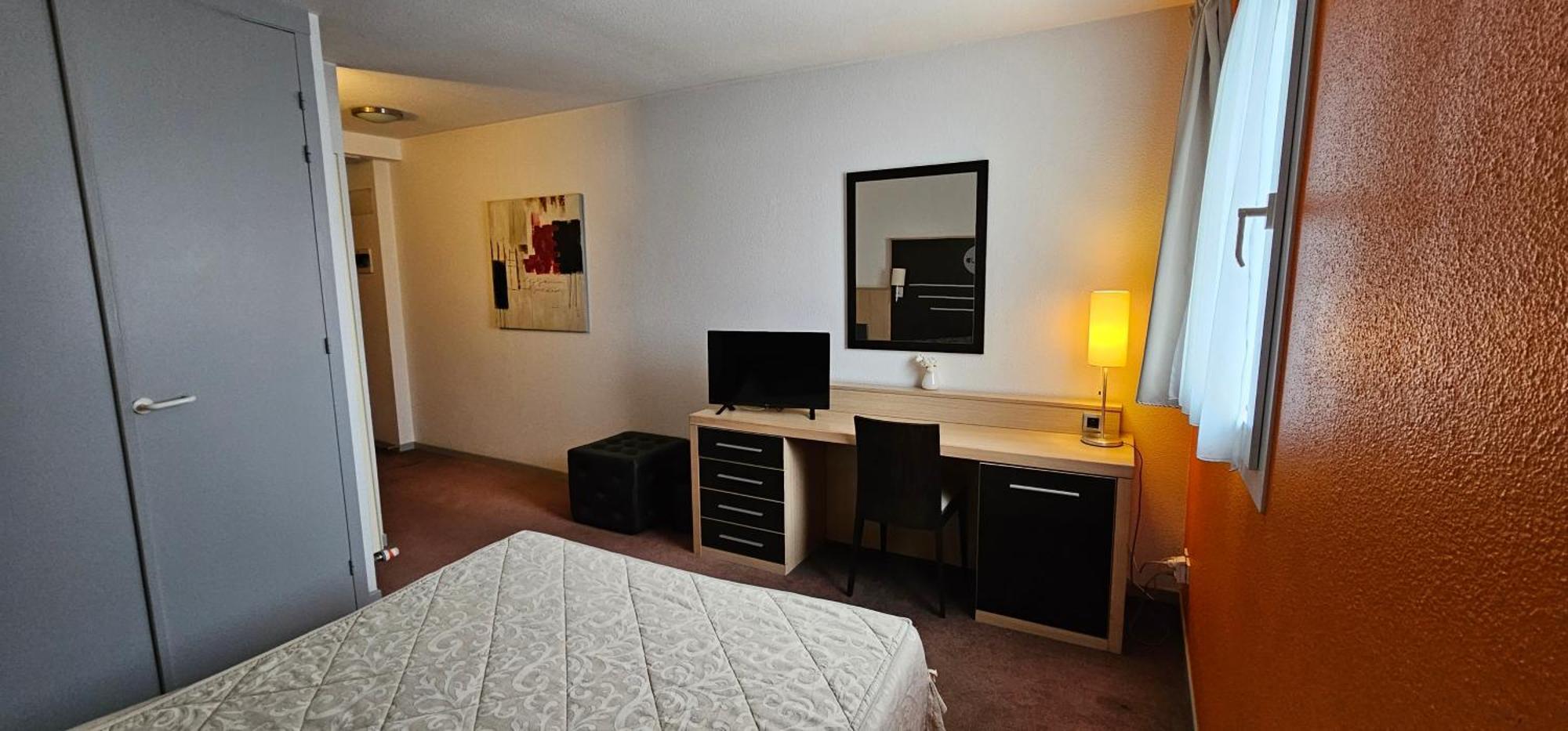 Hotel Lyon Sud, Pierre Benite, St Genis Laval Экстерьер фото