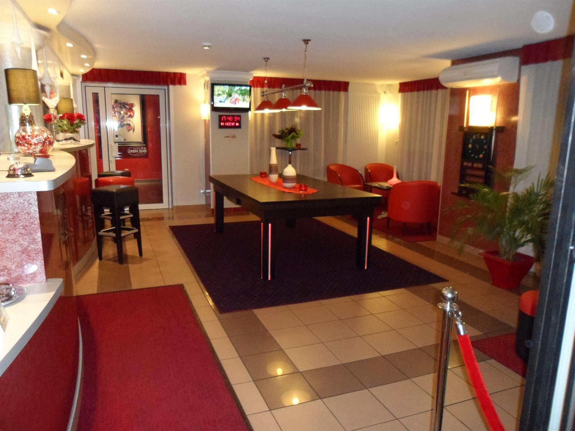 Hotel Lyon Sud, Pierre Benite, St Genis Laval Экстерьер фото