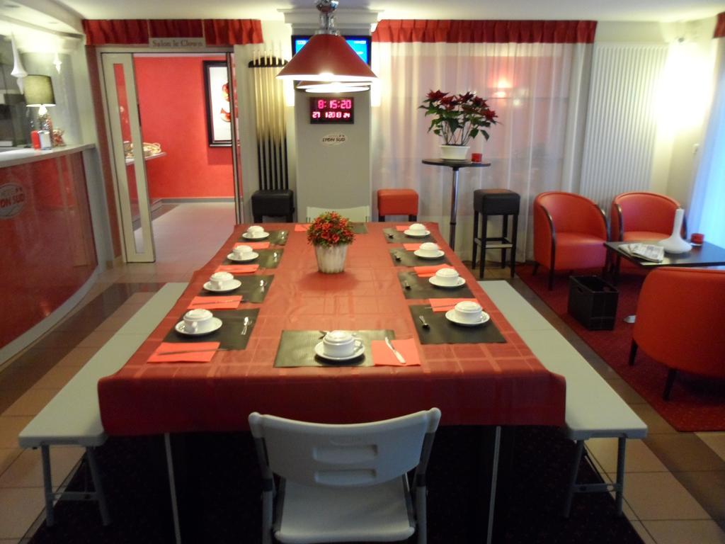 Hotel Lyon Sud, Pierre Benite, St Genis Laval Экстерьер фото